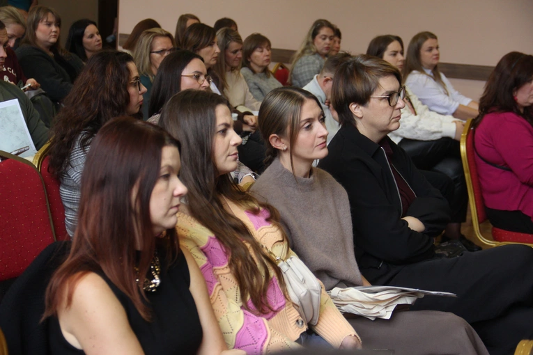 Wierzchowsławice. II Konferencja Terapeutyczna