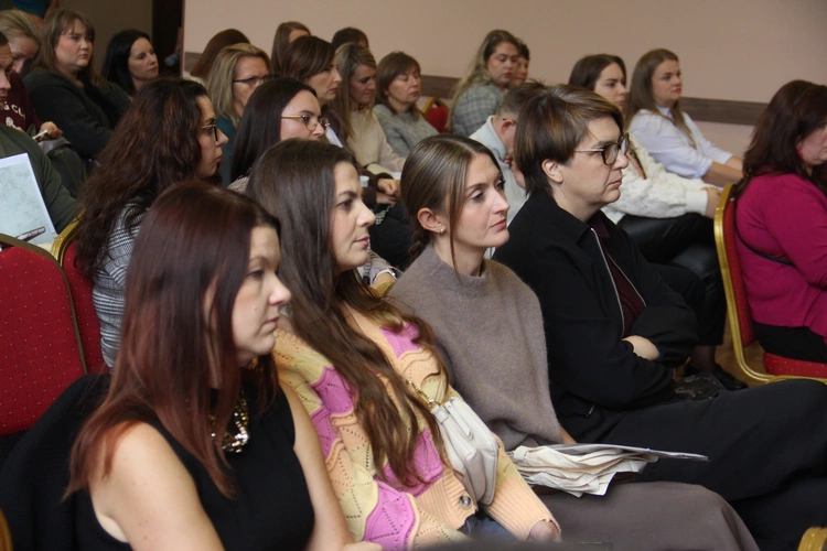 Wierzchowsławice. II Konferencja Terapeutyczna