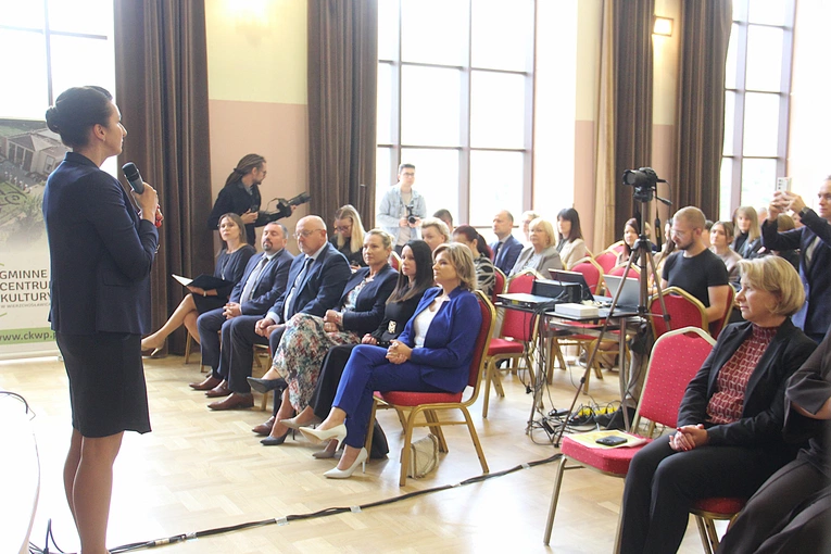 Wierzchowsławice. II Konferencja Terapeutyczna