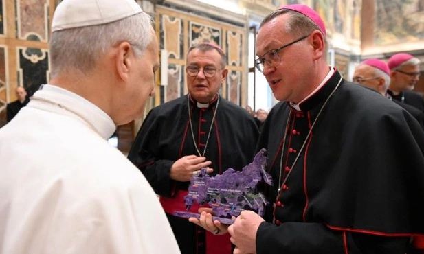 Papież do katolików z Rosji: każdy z nas jest żywym kamieniem w budowli Kościoła