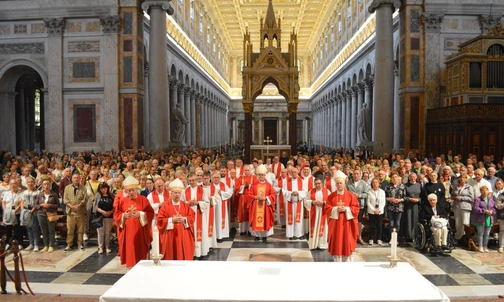Abp Andrzej Przybylski: nie bójcie się świadectwa, nie bójcie się swojej wiary wyznawać