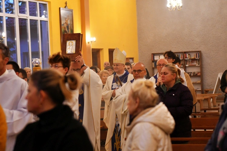 Ratujmy świat z Maryją - Różaniec 24 h