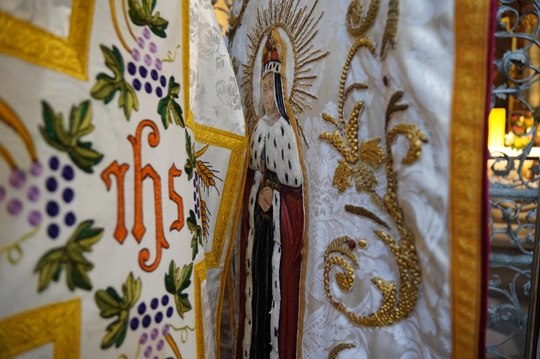 Trzebnica 2025. Pielgrzymka kobiet do grobu św. Jadwigi