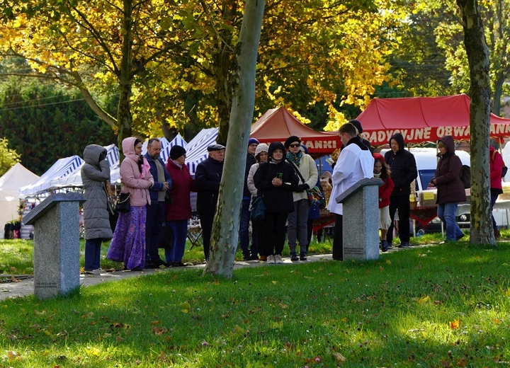 Trzebnica 2025. Pielgrzymka kobiet do grobu św. Jadwigi