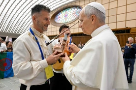 Leon XIV: pokonujcie nieufność, ukazujcie piękno kultury, dzielcie się wiarą