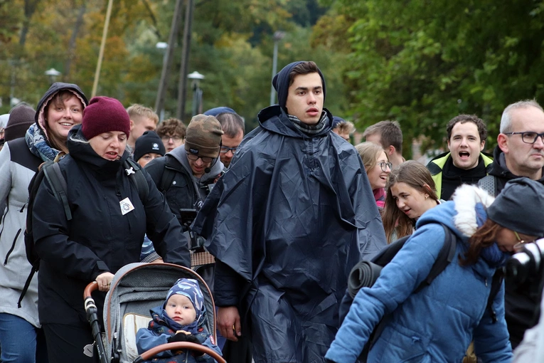 46. Piesza Pielgrzymka Wrocławska do grobu św. Jadwigi cz.1