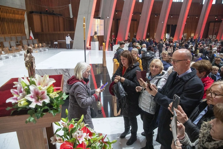 Członkowie Akcji Katolickiej w Świątyni Opatrzności Bożej