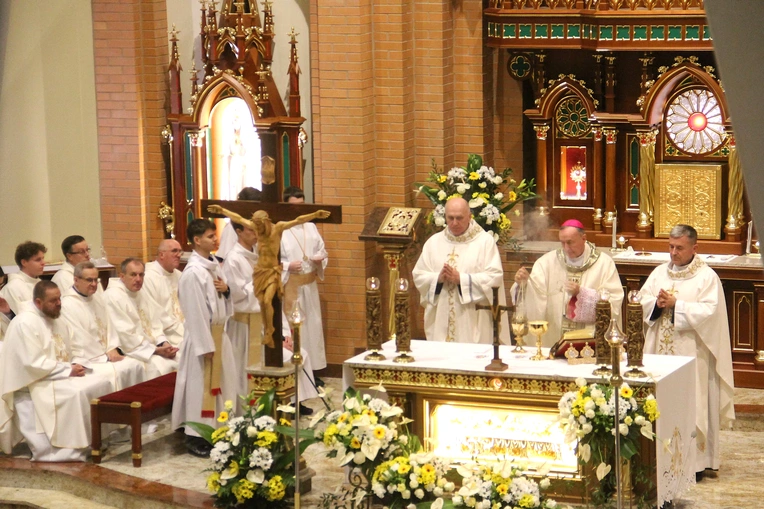 Poświęcenie organów kościele św. Jana Pawła II w Nowym Sączu