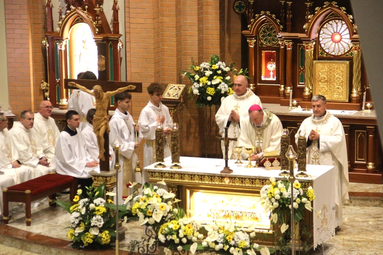 Poświęcenie organów kościele św. Jana Pawła II w Nowym Sączu