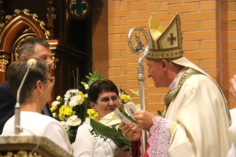 Poświęcenie organów kościele św. Jana Pawła II w Nowym Sączu