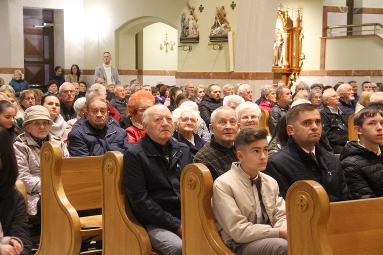 Poświęcenie organów kościele św. Jana Pawła II w Nowym Sączu