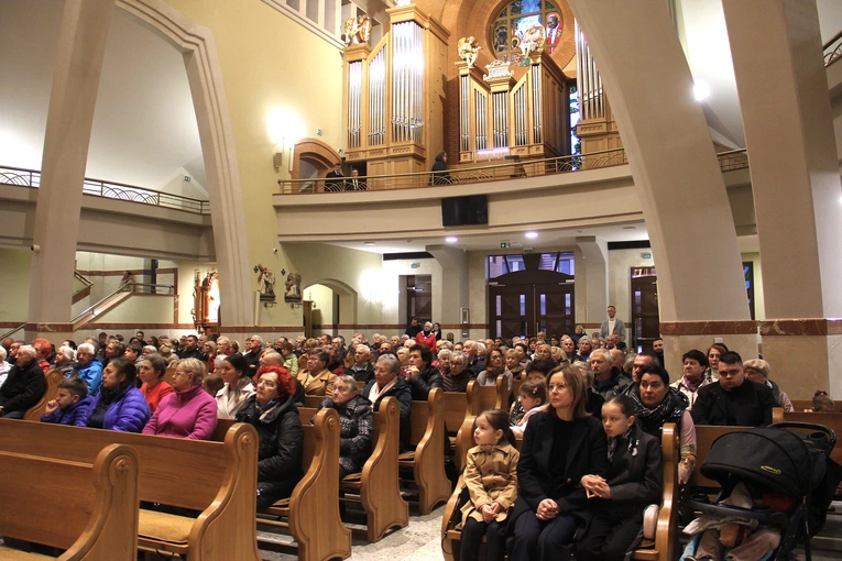 Poświęcenie organów kościele św. Jana Pawła II w Nowym Sączu