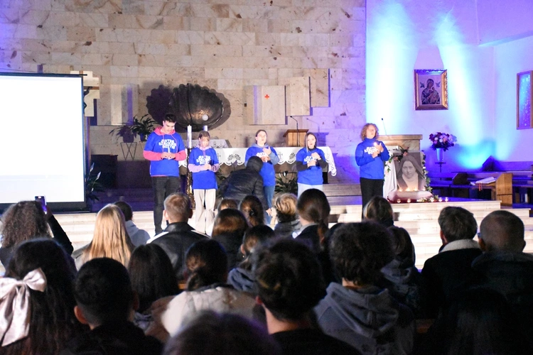 62. Wieczór Modlitwy Młodych