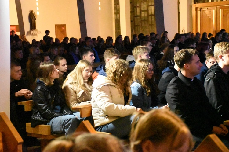 62. Wieczór Modlitwy Młodych