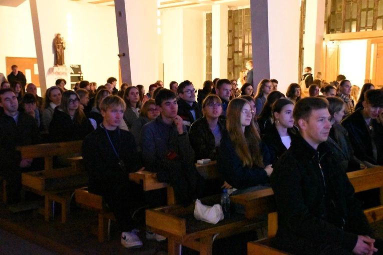 62. Wieczór Modlitwy Młodych