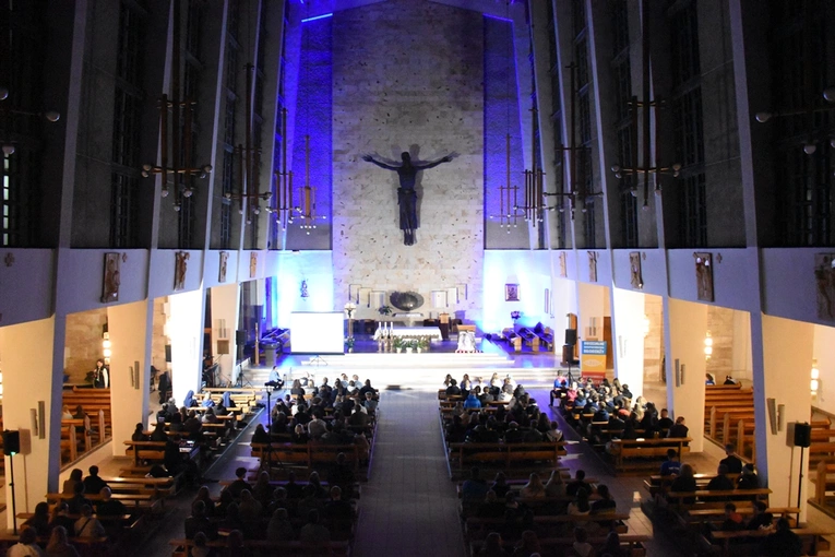 62. Wieczór Modlitwy Młodych