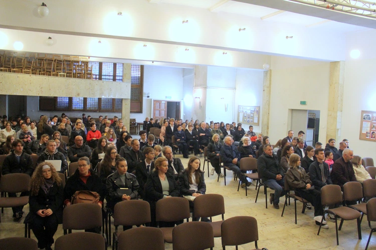Tarnów. Stypendyści Fundacji im. abp. Jerzego Ablewicza