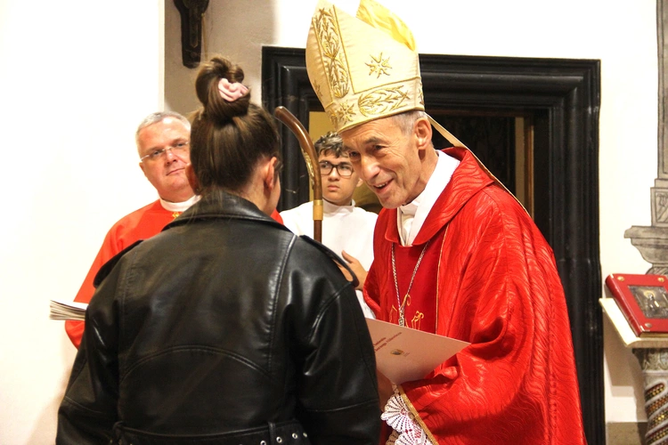 Tarnów. Stypendyści Fundacji im. abp. Jerzego Ablewicza