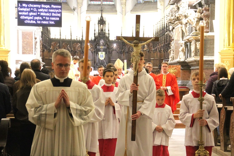 Tarnów. Stypendyści Fundacji im. abp. Jerzego Ablewicza