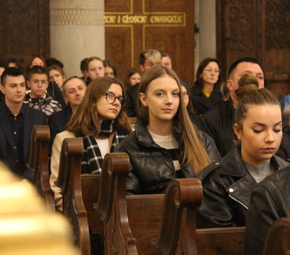Tarnów. Stypendyści Fundacji im. abp. Jerzego Ablewicza
