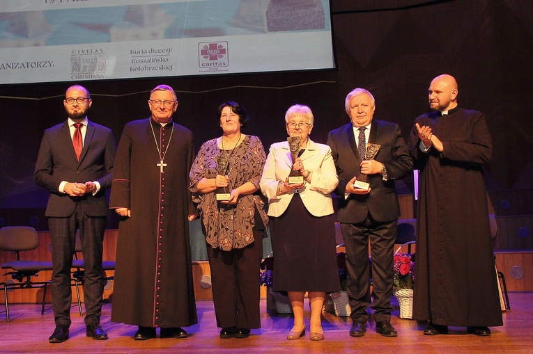 Warto być dobrym, warto być zaangażowanym 
