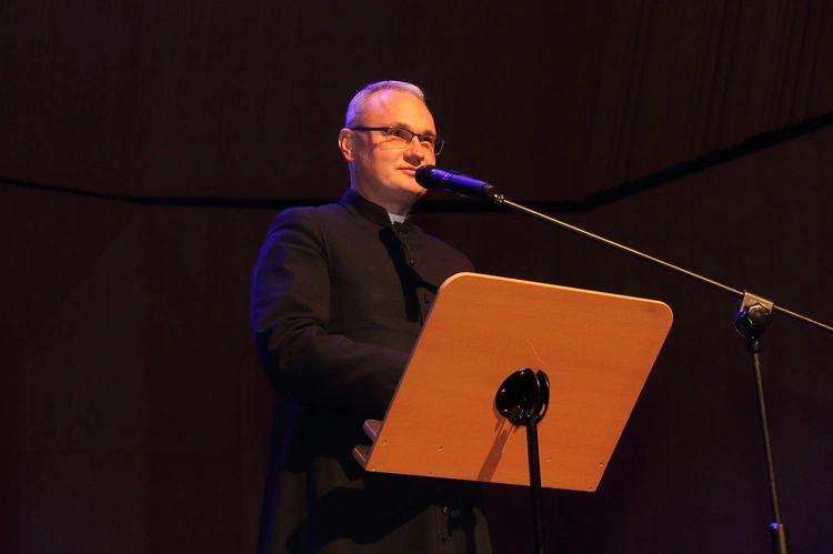 Gala "Radość płynie z Nadziei" cz. 1