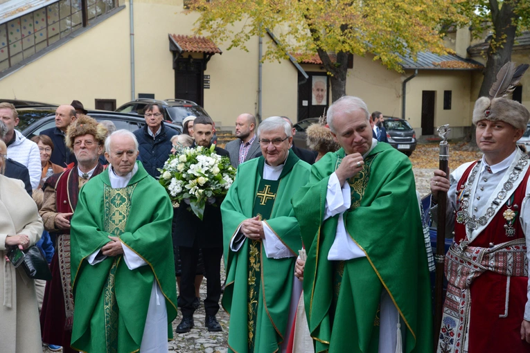 Tablica pamiątkowa ks. Jerzego Bryły