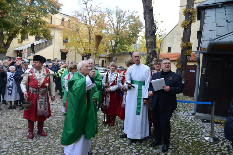 Tablica pamiątkowa ks. Jerzego Bryły