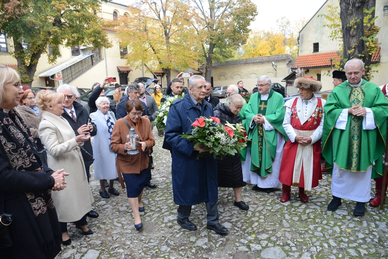 Tablica pamiątkowa ks. Jerzego Bryły