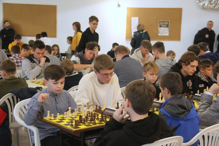 Tarnów. I Mistrzostwa Szachowe LSO DT