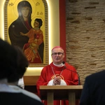 Płock. Spotkanie rodzin misjonarzy z bp. Szymonem Stułkowskim