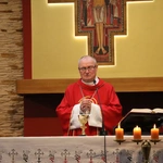 Płock. Spotkanie rodzin misjonarzy z bp. Szymonem Stułkowskim