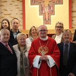 Płock. Spotkanie rodzin misjonarzy z bp. Szymonem Stułkowskim