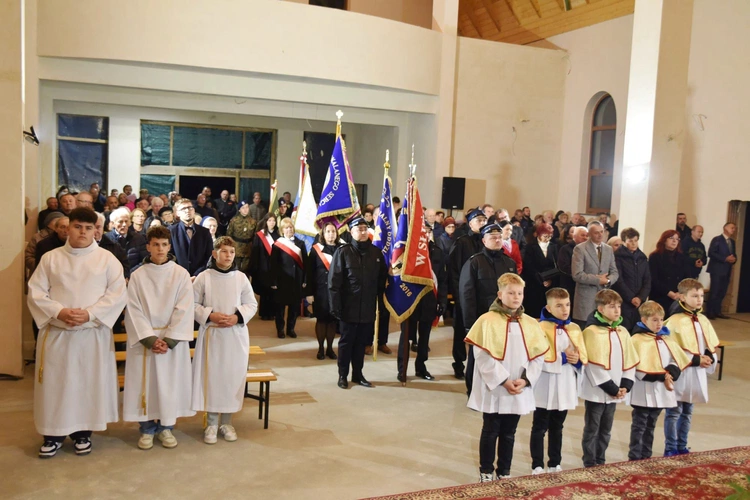 Patriotycznie i religijnie w Chojniku