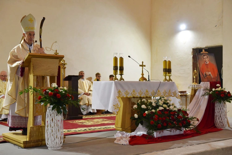 Patriotycznie i religijnie w Chojniku