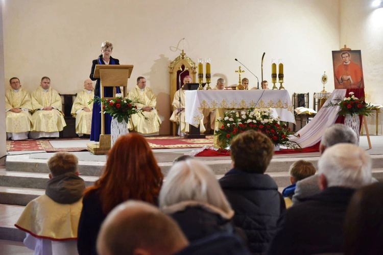Patriotycznie i religijnie w Chojniku