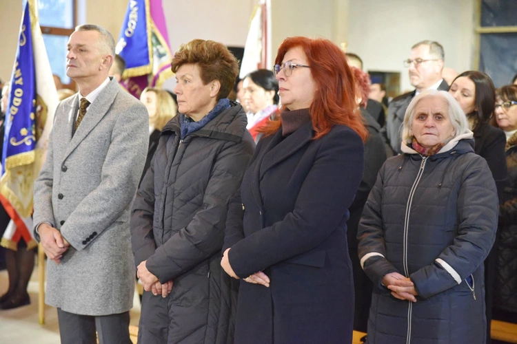 Patriotycznie i religijnie w Chojniku