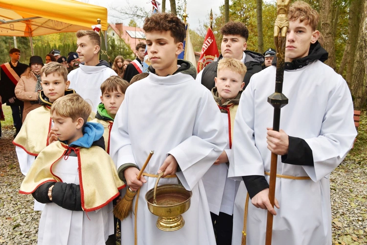 Patriotycznie i religijnie w Chojniku