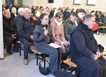 Patriotycznie i religijnie w Chojniku