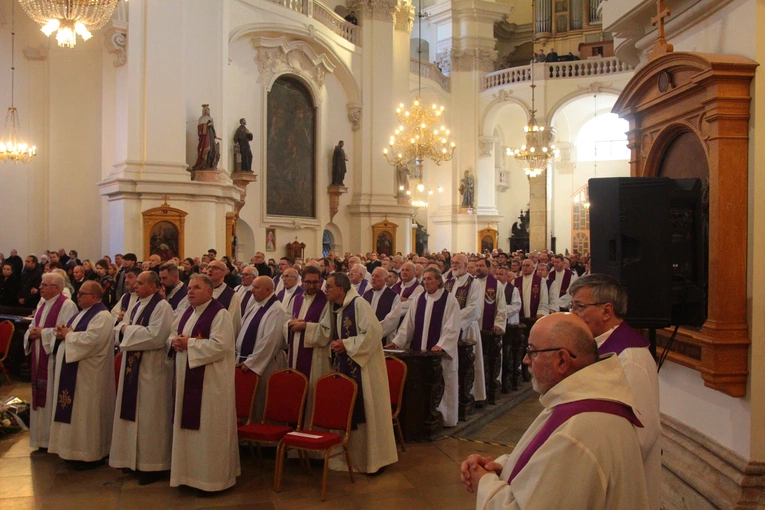 Ostatnie pożegnanie o. Józefa Szańcy OFMConv