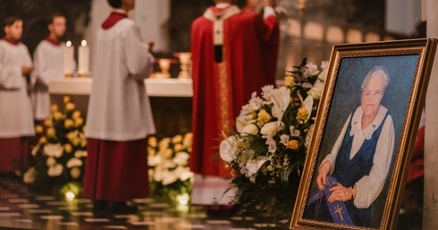 Amfora pełna Bożej miłości