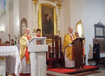 Jubileuszowej Eucharystii przewodniczył abp Stanisław Budzik. 