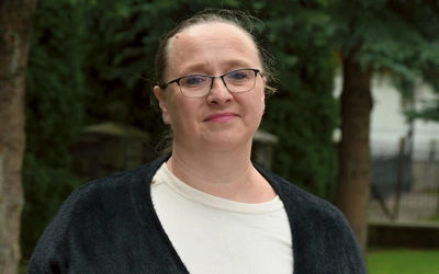 – Każda rola jest dla mnie nowym wyzwaniem. Cieszę się, że gram z dziećmi, które są już u nas od 10 lat – mówi Bożena Maciaszek. 
