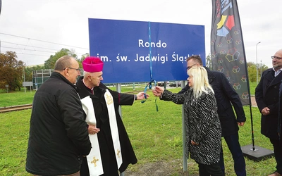 Decyzję o nadaniu imienia Rada Miejska podjęła na początku roku. 