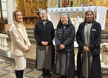 Gośćmi spotkania były siostry Christine, Michelle i Paula ze wspólnoty Disciples of the Lord Jesus Christ z Pittsburgha.