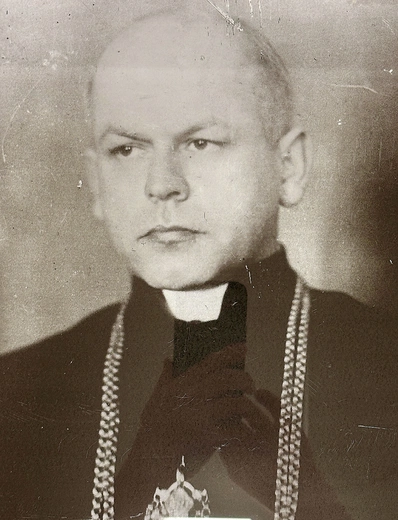 Ingres ks. Teodora Benscha odbył się 14 października 1945 r.