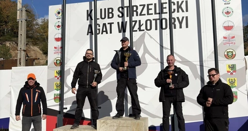 Mistrzostwa księży w strzelaniu