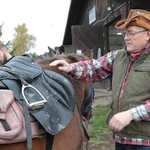 Spęd koni huculskich w Regietowie