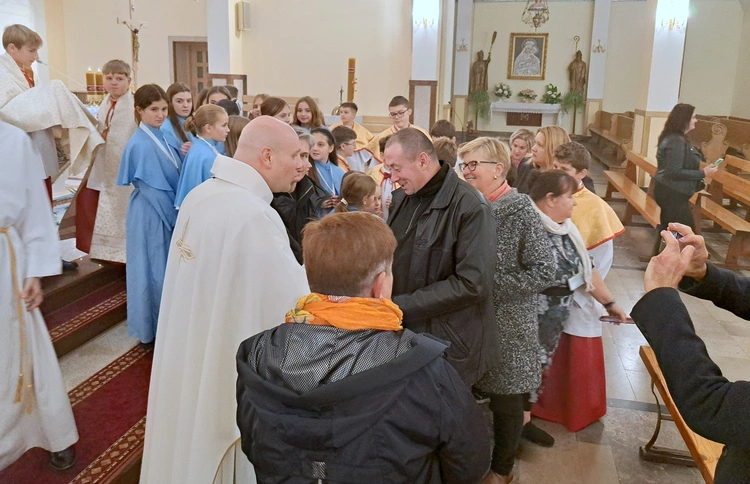 Posłanie misyjne ks. Michała Łukasika w Szymbarku