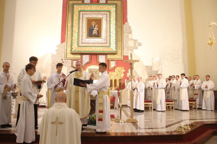 Posłanie misyjne ks. Michała Łukasika w Szymbarku